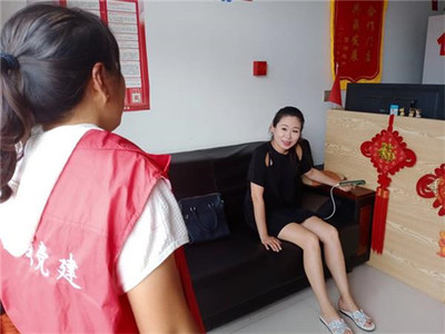 第一书记化身“带货主播” 长春市民生家园社区探索软件开发助农新模式